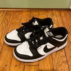 Nike Dunks Low Panda Sneakers
